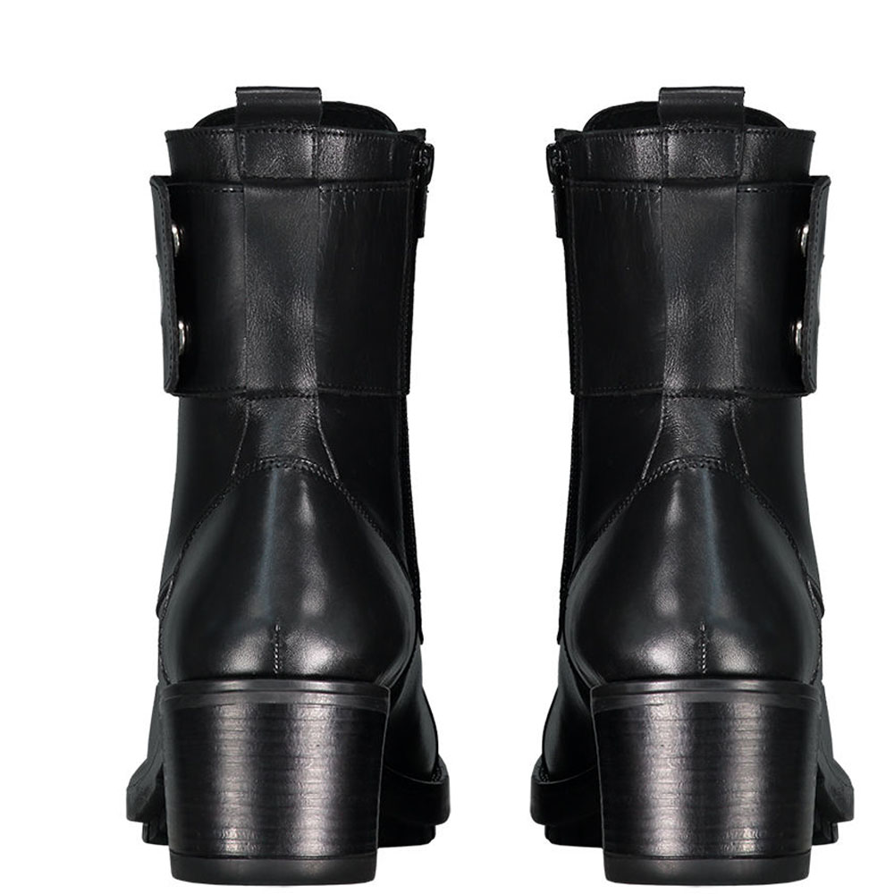 Nikkie By Nikkie Plessen Branded Strap Boot Black/Silver - €71.99