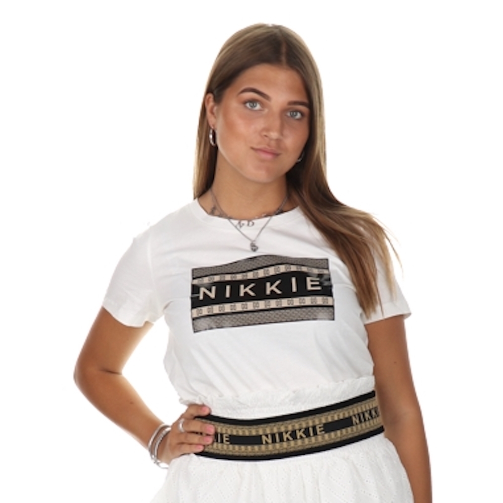 Nikkie By Nikkie Plessen Multi Logo T-Shirt WIT - €14.99